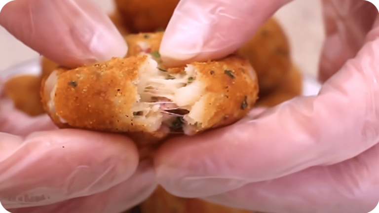 bolinhos de arroz com queijo