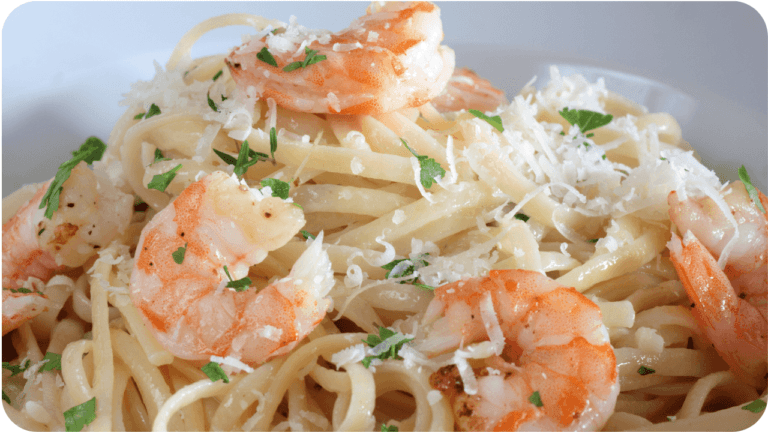 Linguine com camarão