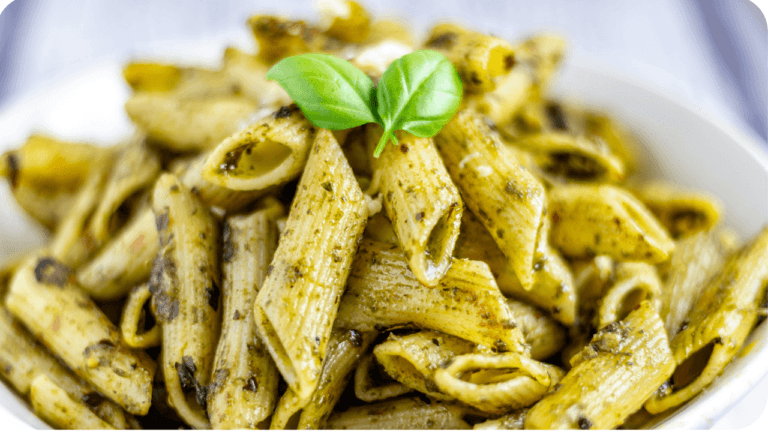 Macarrão ao Pesto de Manjericão