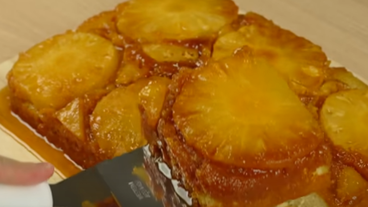 Bolo de Abacaxi