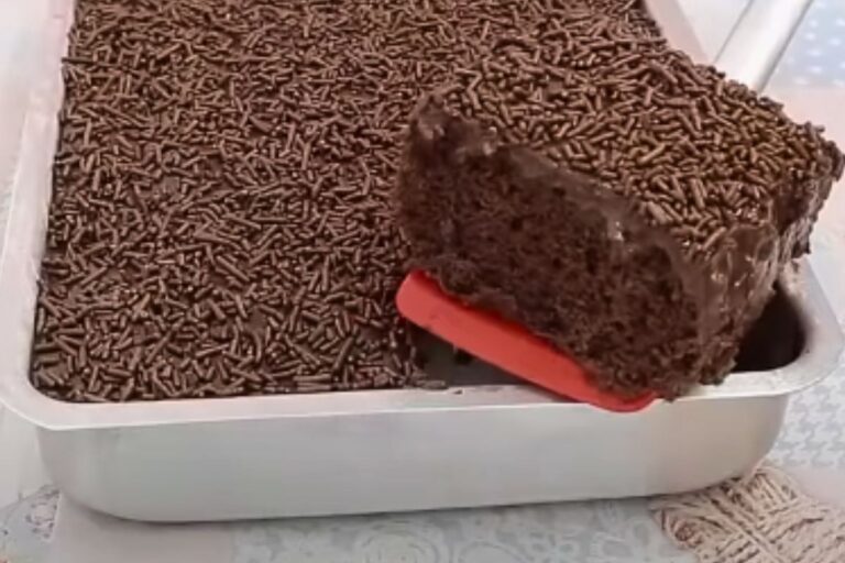 Receita de Bolo Nega Maluca